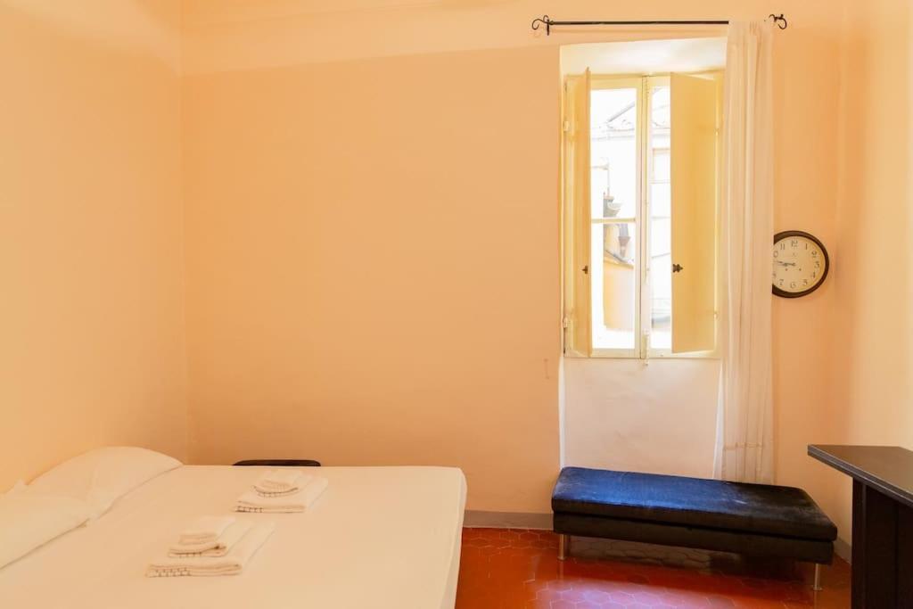 Elegant Apartment Near Piazza Della Signoria Florence Exterior photo