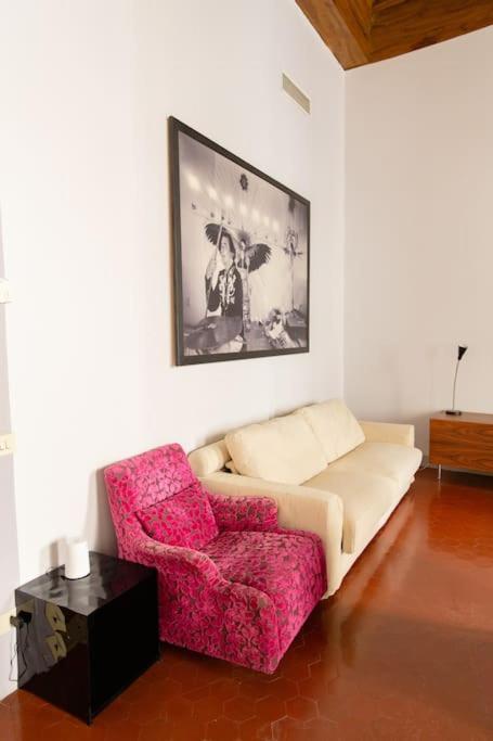 Elegant Apartment Near Piazza Della Signoria Florence Exterior photo